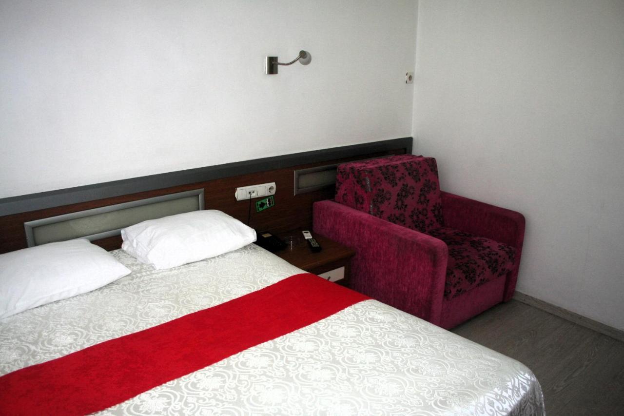 Yeni Kosk Esra Hotel Конья Экстерьер фото