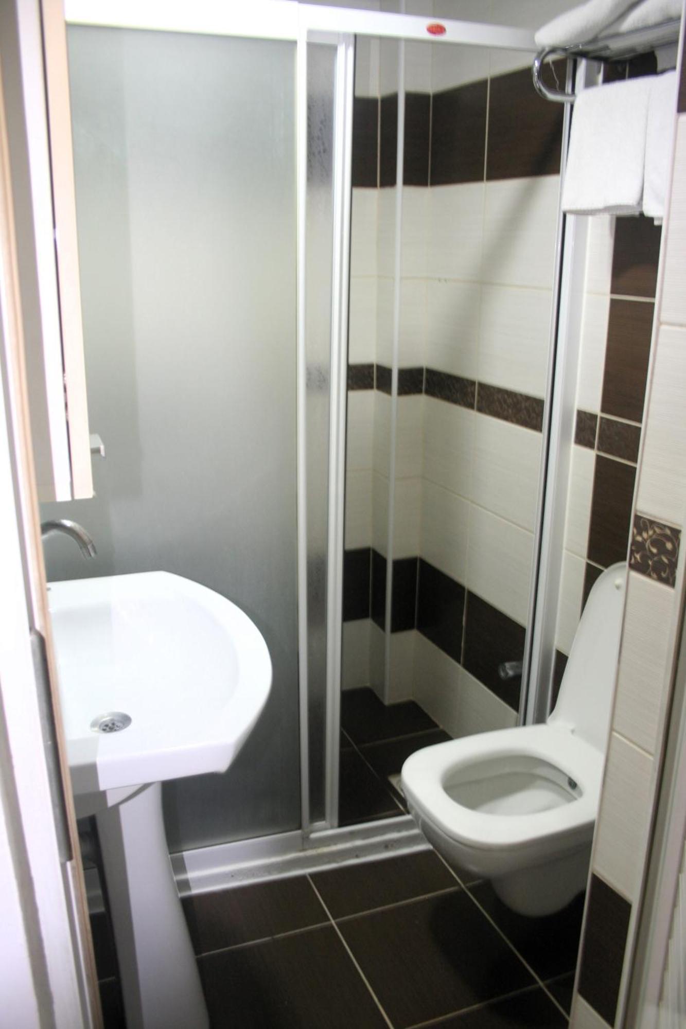 Yeni Kosk Esra Hotel Конья Экстерьер фото